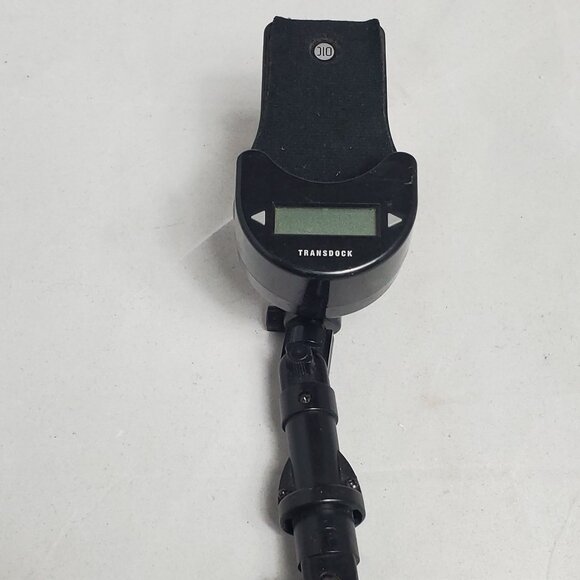 DLO Transdock Classic For Ipod FM Transmitter, Charger and Dock - Picture 2 of 4